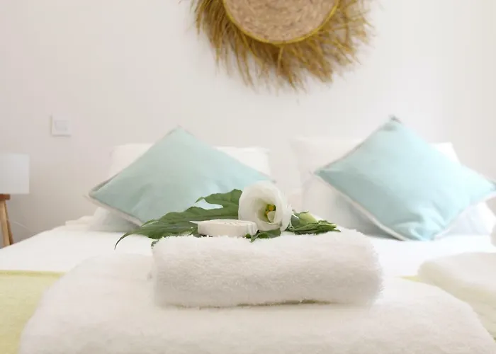 Blue Twenty Two - / Oporto Apartament