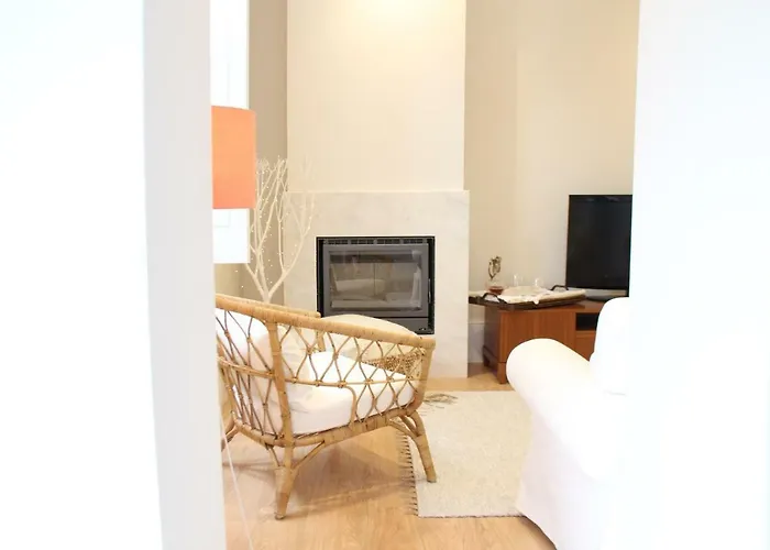 Blue Twenty Two - / Oporto Apartment *