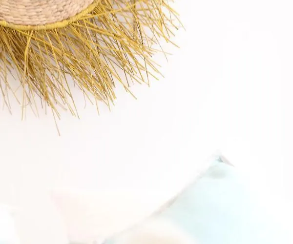 Blue Twenty Two - / Oporto *